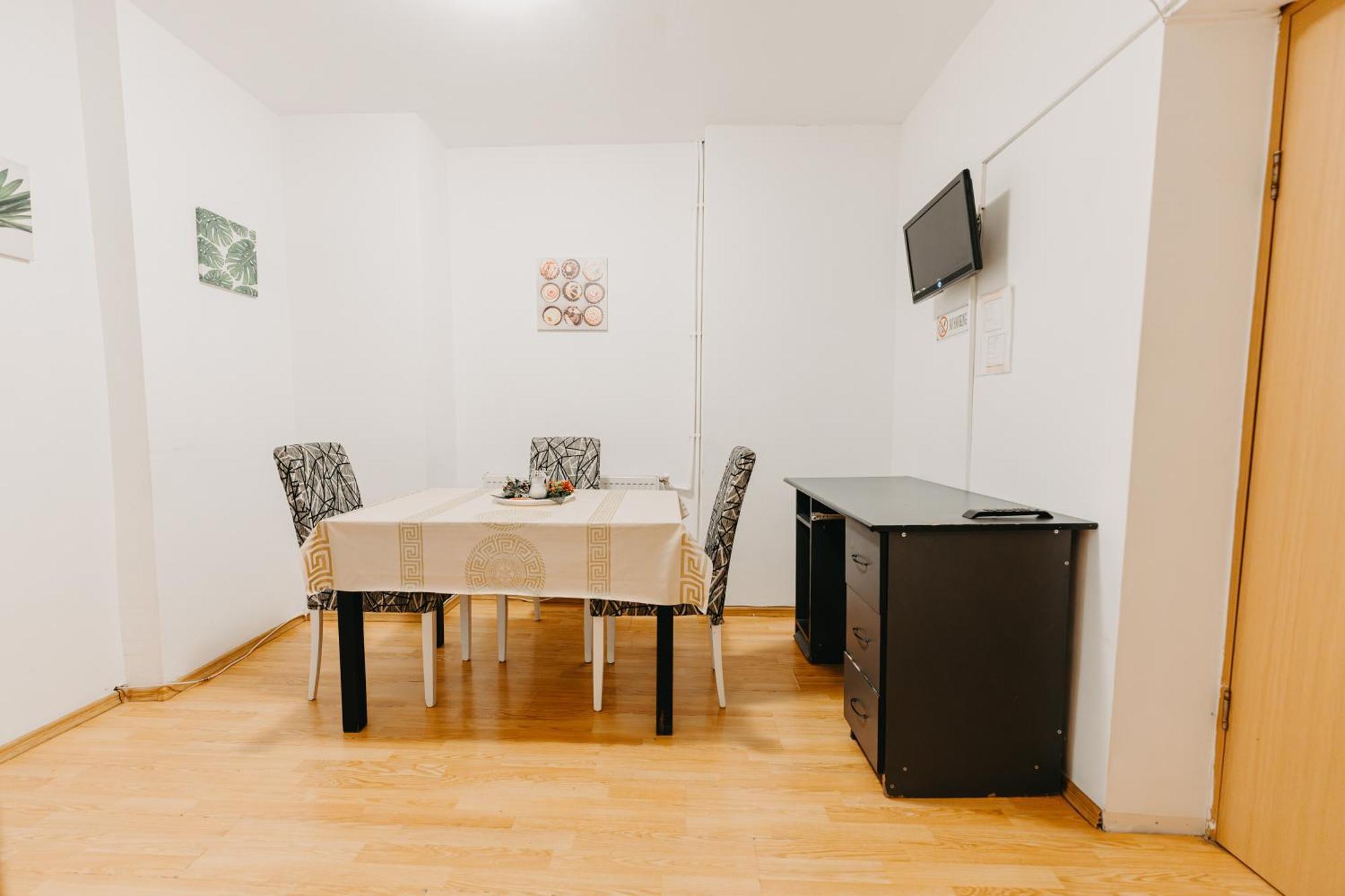 Apartament Piata Amzei 1 ブカレスト エクステリア 写真